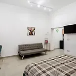Basile House Apartman